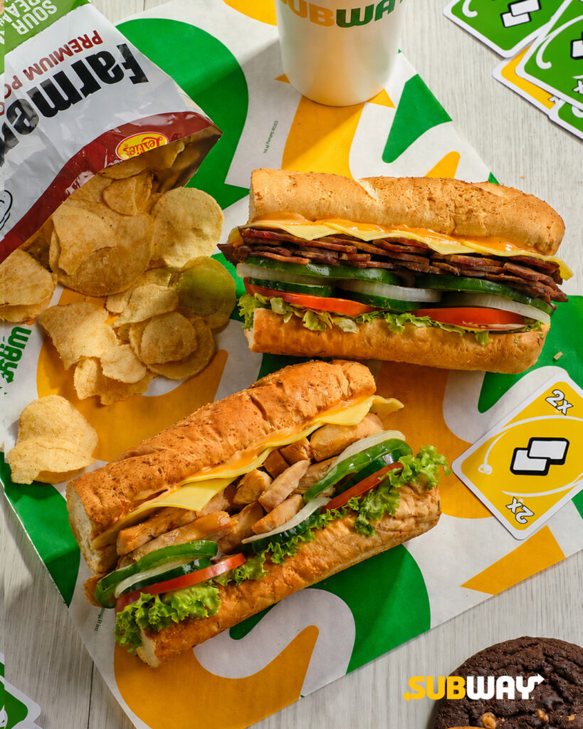 Double Cheese Series Group Lifestyle