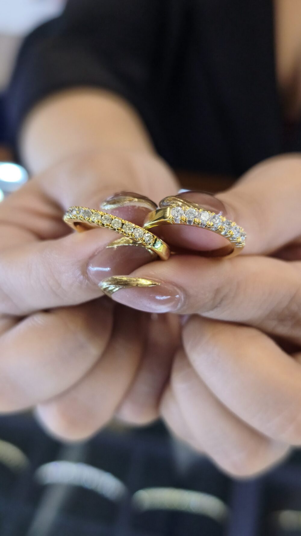 The Dainty Queen PH Gold